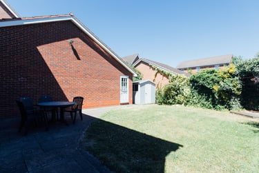 6 bed house, Kingfisher Way, City Centre, Loughborough, LE113NF - Image 4