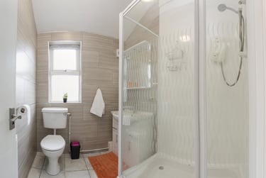 6 bed house, Radmoor Road, City Centre, Loughborough, LE113BS - Image 5