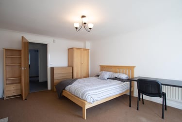 4 bed house, Wren Close, City Centre, Loughborough, LE113HL - Image 5