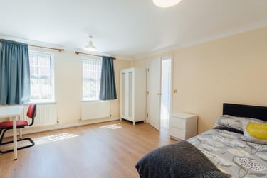 6 bed house, Kingfisher Way, City Centre, Loughborough, LE113NF - Image 7