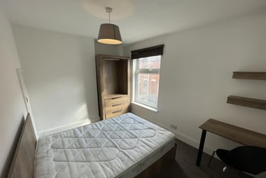 4 bed house, Paget Street, City Centre, Loughborough, LE115DU - Image 7