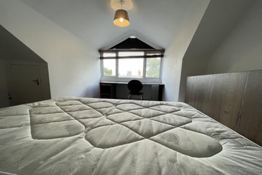 4 bed house, Paget Street, City Centre, Loughborough, LE115DU - Image 10