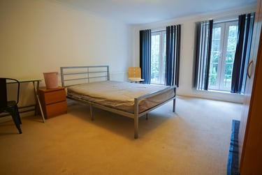 4 bed house, Goldfinch Close, City Centre, Loughborough, LE113HG - Image 3