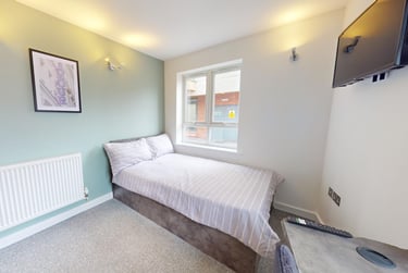 5 bed house, Orchard Street, City Centre, Loughborough, LE115AZ - Image 2