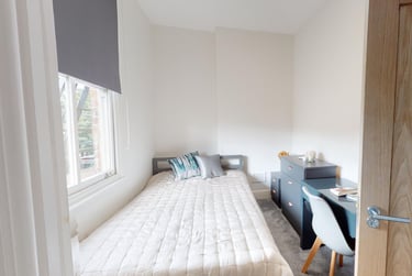 6 bed house, Alfreton Road, Radford, Nottingham, NG73JL - Image 3