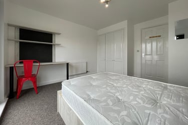 4 bed house, Goods Yard Close, City Centre, Loughborough, LE115EB - Image 4