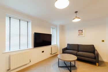5 bed house, Adam Dale, City Centre, Loughborough, LE113HD - Image 3