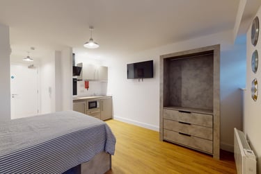 1 bed house, Lemyngton Street, City Centre, Loughborough, LE111UH - Image 1