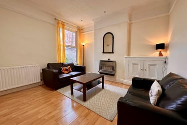 3 bed house, Briton Street, City Centre, Leicester, LE30AA - Image 2