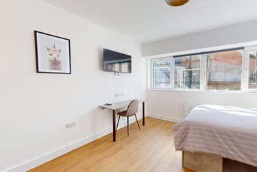 1 bed house, Lemyngton Street, City Centre, Loughborough, LE111UH - Image 2