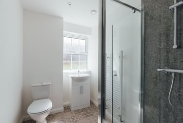 5 bed house, Adam Dale, City Centre, Loughborough, LE113HD - Image 9
