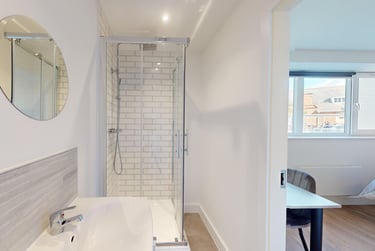 1 bed house, Lemyngton Street, City Centre, Loughborough, LE111UH - Image 3