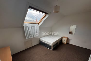 6 bed house, Hessle View, Hyde Park, Leeds, LS61ER - Image 11