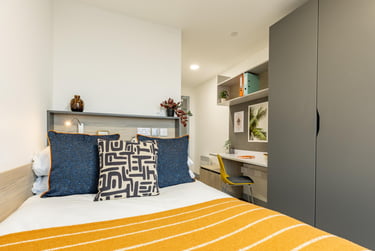 Classic Ensuite - Image 1