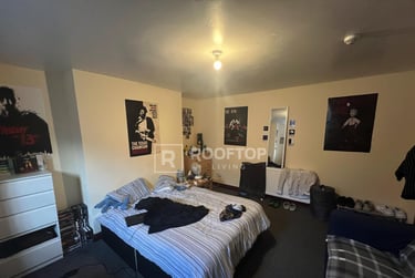 7 bed house, Brudenell Mount, Hyde Park, Leeds, LS61HT - Image 3