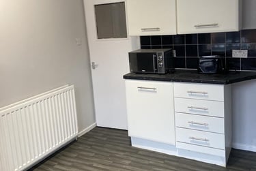 2 bed house, Myrtle Road, Highfields, Leicester, LE21FX - Image 2