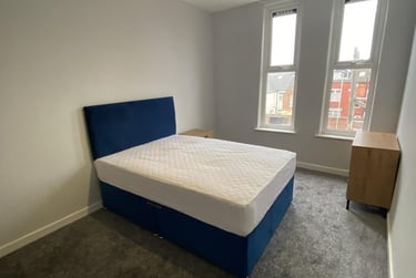 2 bed house, Myrtle Road, Highfields, Leicester, LE21FX - Image 4