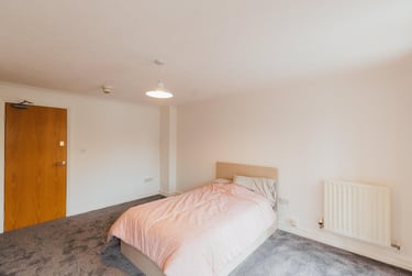 5 bed house, Moorhen Way, City Centre, Loughborough, LE113HH - Image 11