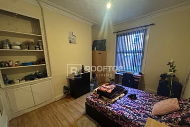 7 bed house, Brudenell Mount, Hyde Park, Leeds, LS61HT - Image 5