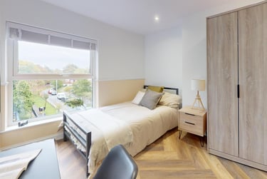 6 bed house, Thurloe Street, Victoria Park, Manchester, M145SG - Image 1