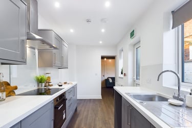6 bed house, Ripon Street, City Centre, Lincoln, LN57NH - Image 1