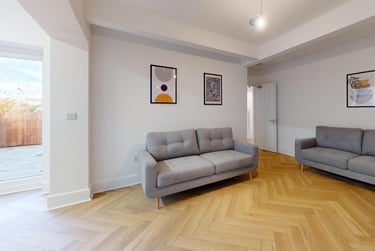 6 bed house, Long Acres, Gilesgate, Durham, DH11JF - Image 6