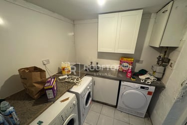8 bed house, Consort Terrace, Woodhouse, Leeds, LS31ET - Image 8