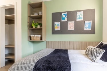 Accessible Ensuite - Image 1