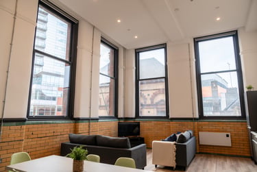 Platinum Plus En suite (Loft) at Leonardo, 8 Great George Street, City Centre, Leeds, LS28GZ - Image 9