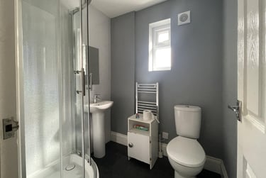 4 bed house, Neville Terrace, Western Hill, Durham, DH14AH - Image 6