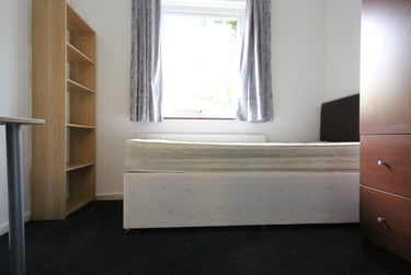 4 bed house, Wakenshaw Road, Gilesgate, Durham, DH11EW - Image 11