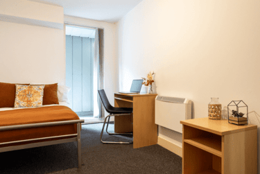 Silver Non Ensuite - Image 3