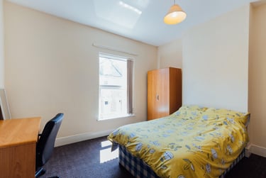 3 bed house, Paget Street, City Centre, Loughborough, LE115DT - Image 3