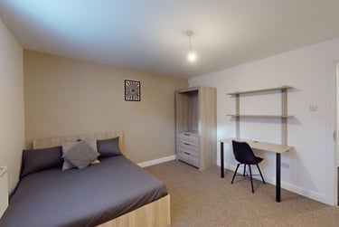 5 bed house, Heaton Road, Withington, Manchester, M204PX - Image 2