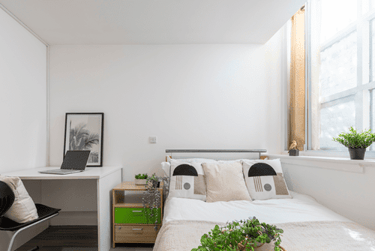 Gold Non Ensuite at Castle Gate, 33-44 Castle Gate, City Centre, Nottingham, NG17AT - Image 1