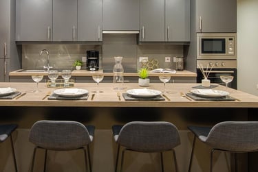 Classic 4 Bed Ensuite at Symons House, Belgrave Street, Burley Park, Leeds, LS28DD - Image 14