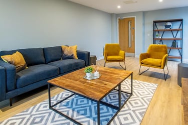 Club Studio - Image 15