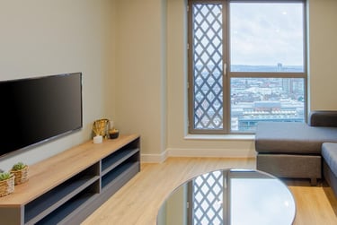 Penthouse 1 Bed Apartment - Image 22