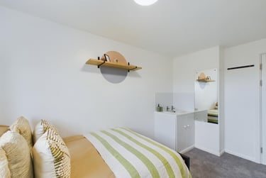 6 bed house, Sage Road, City Centre, Leicester, LE27ES - Image 2