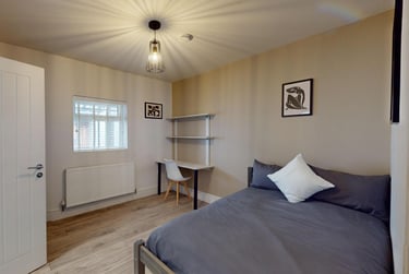 6 bed house, Gregory Street, Lenton, Nottingham, NG72LR - Image 1