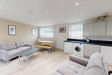 6 bed house, Gregory Street, Lenton, Nottingham, NG72LR - Image 2