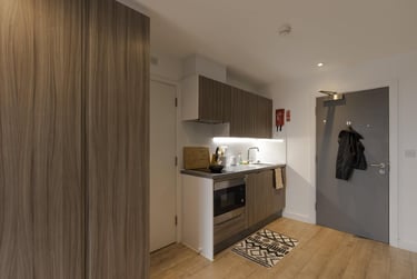 Platinum Studio - Image 7