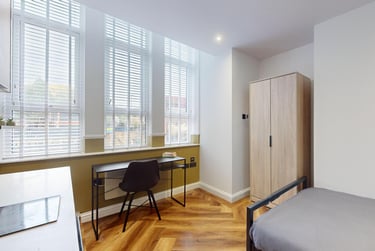 1 bed house, Thurloe Street, Victoria Park, Manchester, M145SG - Image 2