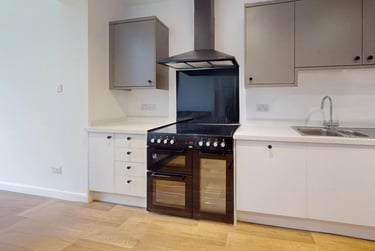 6 bed house, The Hollow, Twerton, Bath, BA21LY - Image 1