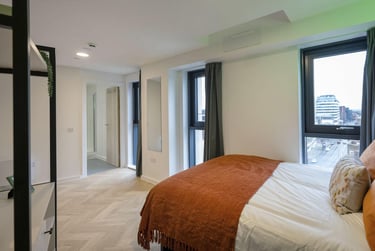 Platinum Ensuite at Arcadian, 260 Huntingdon Street, City Centre, Nottingham, NG13NB - Image 6