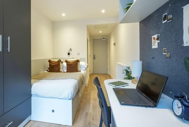 Premium Ensuite (Range 2) - Image 1