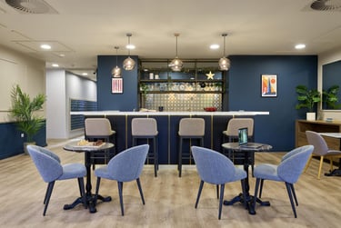 Gold Studio Terrace - Image 7
