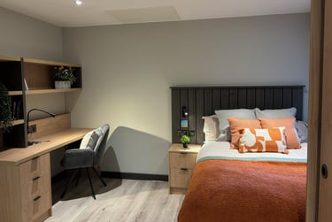 Classic Ensuite at Arcadian, 260 Huntingdon Street, City Centre, Nottingham, NG13NB - Image 13