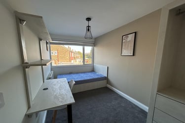 6 bed house, St Bedes Close, Nevilles Cross, Durham, DH14AB - Image 9