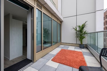 Premium Terrace Studio at Flora Building, 11-13 Long Street, Hackney, London, E28HJ - Image 7